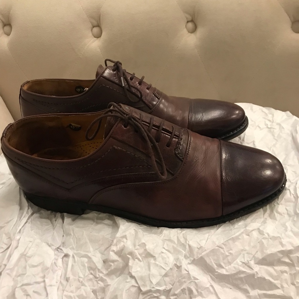 Lloyd’s downtowner shoes